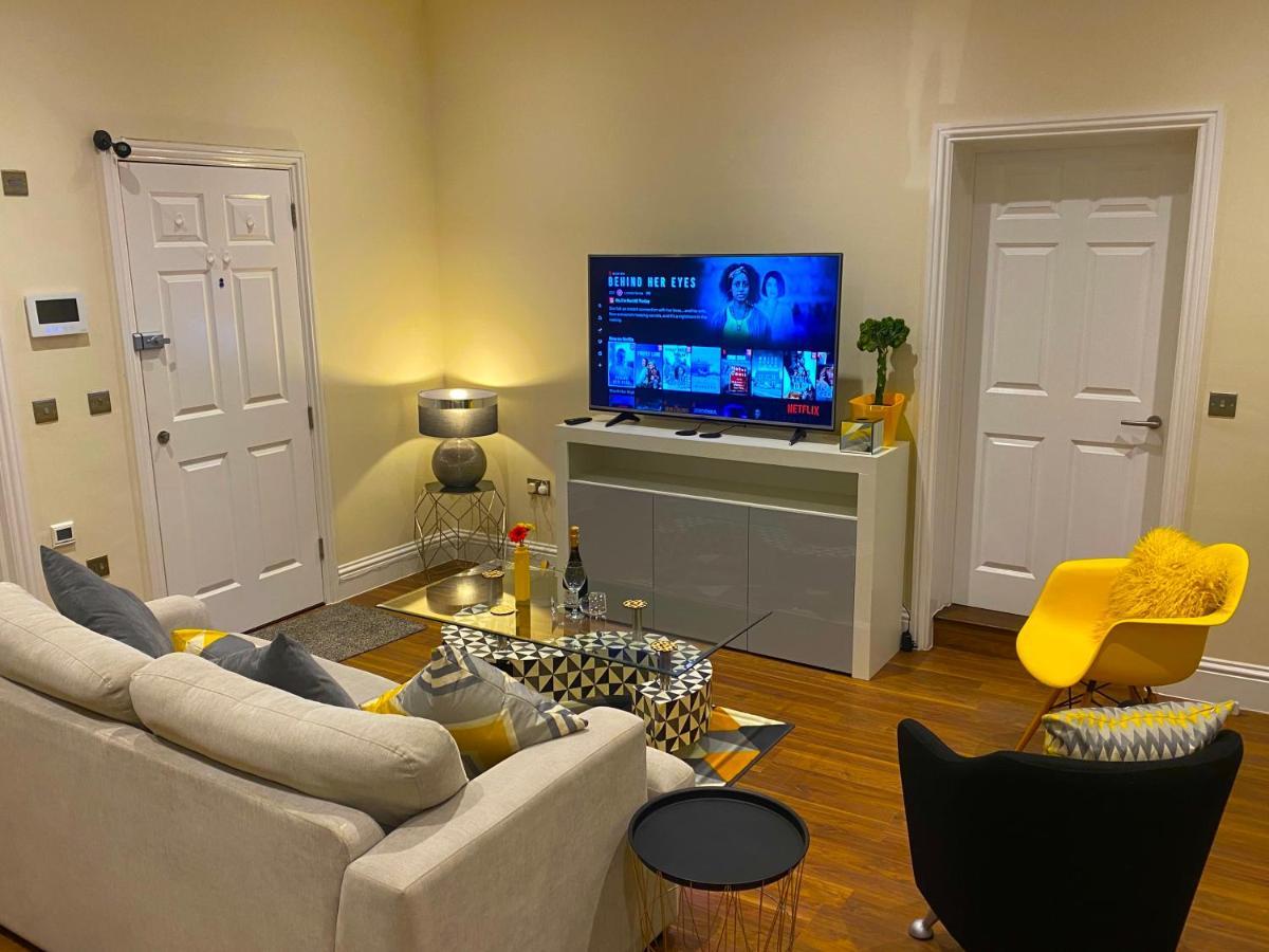 Deluxe High Street Apartment Кэнтербари Экстерьер фото